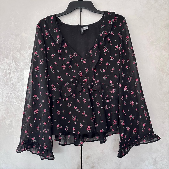 H&M Floral Chiffon Ruffled Blouse - Picture 1 of 6
